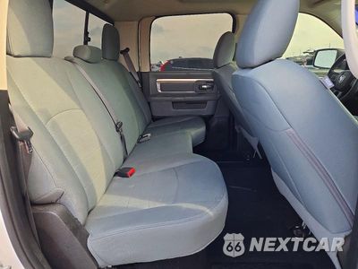 Zdjęcie 10 z 13 samochodu: 2020 RAM 1500 CLASSIC SLT VIN:1C6RR6TT8LS111076 - miniatura