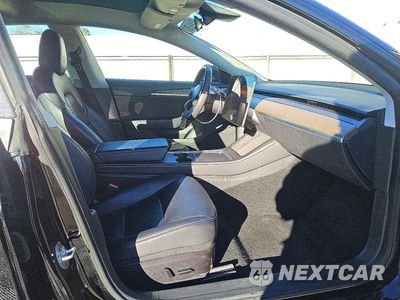 Zdjęcie 13 z 13 samochodu: 2023 TESLA MODEL 3 VIN:5YJ3E1EA9PF458671 - miniatura