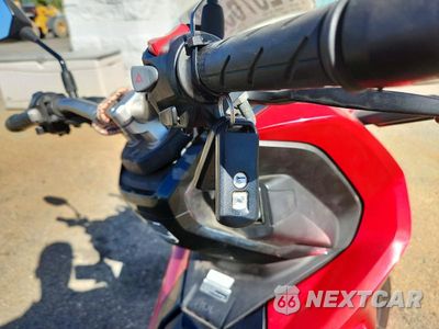 Zdjęcie 8 z 9 samochodu: 2022 HONDA ADV150 A VIN:MLHKF3854N5100344 - miniatura