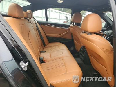 Zdjęcie 10 z 12 samochodu: 2020 BMW 530 XI VIN:WBAJR7C03LWW79632 - miniatura