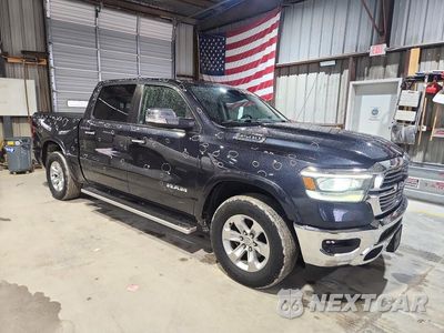 Czwarte zdjęcie samochodu z boku: 2021 RAM 1500 LARAMIE VIN:1C6SRFJT7MN793713 - miniatura