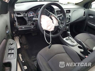 Zdjęcie 8 z 13 samochodu: 2013 CHRYSLER 200 LX VIN:1C3CCBAB6DN764772 - miniatura