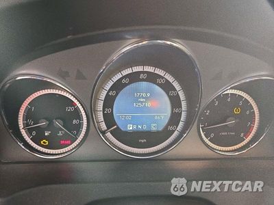 Zdjęcie 9 z 12 samochodu: 2010 MERCEDES-BENZ C 300 VIN:WDDGF5EB0AR108478 - miniatura