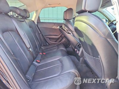 Zdjęcie 10 z 12 samochodu: 2013 AUDI S6 VIN:WAUJ2AFCXDN044678 - miniatura