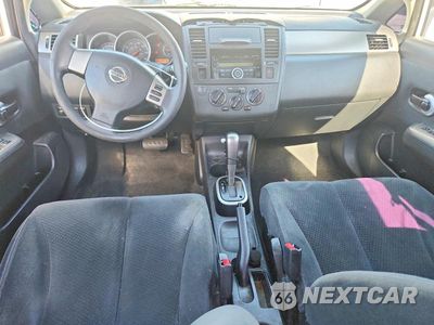 Zdjęcie 8 z 12 samochodu: 2011 NISSAN VERSA 1.8 S VIN:3N1BC1AP7BL470374 - miniatura