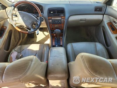 Zdjęcie 8 z 12 samochodu: 2000 LEXUS ES 300 VIN:JT8BF28G8Y0267627 - miniatura