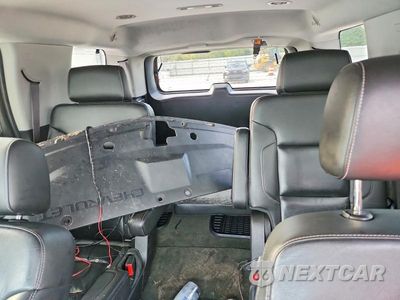 Zdjęcie 10 z 13 samochodu: 2015 CHEVROLET TAHOE K1500 LT VIN:1GNSKBKCXFR235751 - miniatura