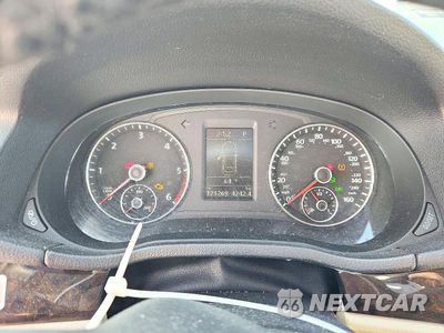Zdjęcie 9 z 12 samochodu: 2014 VOLKSWAGEN PASSAT SEL VIN:1VWCN7A30EC092469 - miniatura