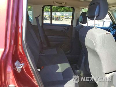 Zdjęcie 10 z 12 samochodu: 2014 JEEP PATRIOT LATITUDE VIN:1C4NJRFB0ED817257 - miniatura