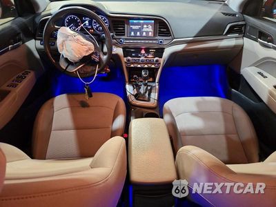 Zdjęcie 8 z 12 samochodu: 2020 HYUNDAI ELANTRA VALUE EDITION VIN:5NPD84LF8LH600693 - miniatura