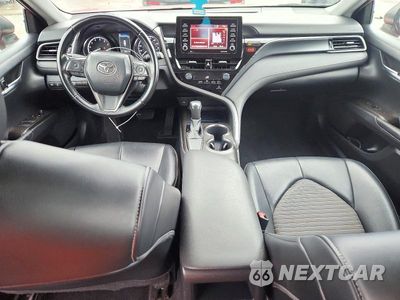 Zdjęcie 8 z 12 samochodu: 2021 TOYOTA CAMRY SE VIN:4T1G11AK1MU427666 - miniatura