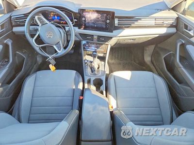 Zdjęcie 8 z 12 samochodu: 2025 VOLKSWAGEN JETTA SE VIN:3VWEX7BUXSM072900 - miniatura