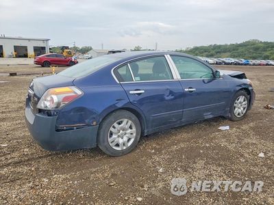 Trzecie zdjęcie samochodu z tyłu: 2010 NISSAN ALTIMA 2.5 VIN:1N4AL2AP6AN465797 - miniatura