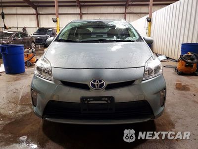 Piąte zdjęcie samochodu w środku: 2014 TOYOTA PRIUS TWO VIN:JTDKN3DUXE1849921 - miniatura