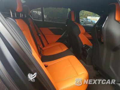 Zdjęcie 10 z 12 samochodu: 2026 BMW M5 VIN:WBS83FK01TCW33791 - miniatura