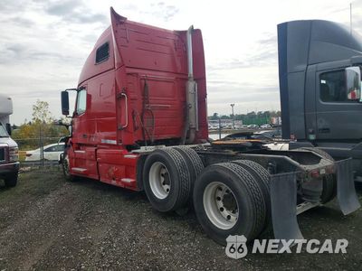 Drugie zdjęcie samochodu z przodu: 2007 VOLVO VNL SEMI TRUCK VIN:4V4NC9GHX7N469160 - miniatura