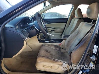 Zdjęcie 7 z 12 samochodu: 2011 HONDA ACCORD LXP VIN:1HGCP2F49BA111045 - miniatura