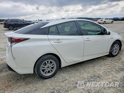 Trzecie zdjęcie samochodu z tyłu: 2017 TOYOTA PRIUS FOUR VIN:JTDKARFUXH3042786 - miniatura