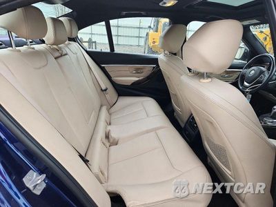 Zdjęcie 10 z 12 samochodu: 2018 BMW 330 I VIN:WBA8B9C59JK676636 - miniatura