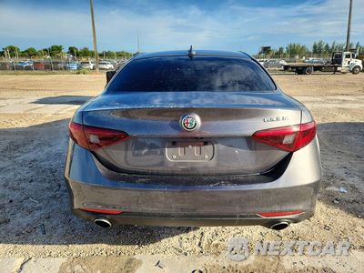 Zdjęcie 6 z 12 samochodu: 2019 ALFA ROMEO GIULIA VIN:ZARFAMANXK7602929 - miniatura