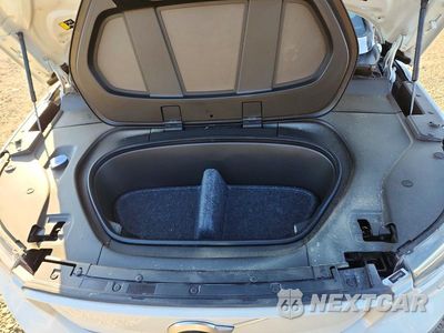 Zdjęcie 12 z 13 samochodu: 2021 VOLVO XC40 RECHARGE VIN:YV4ED3UR6M2571567 - miniatura