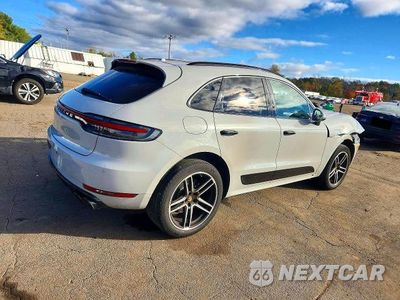 Trzecie zdjęcie samochodu z tyłu: 2019 PORSCHE MACAN VIN:WP1AA2A57KLB04587 - miniatura