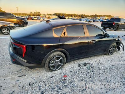 Trzecie zdjęcie samochodu z tyłu: 2025 KIA K4 LX VIN:3KPFT4DEXSE024072 - miniatura
