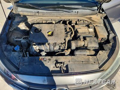 Zdjęcie 11 z 12 samochodu: 2020 HYUNDAI ELANTRA SEL VIN:5NPD84LF4LH516323 - miniatura