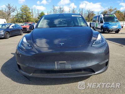 Piąte zdjęcie samochodu w środku: 2024 TESLA MODEL Y VIN:7SAYGDEE2RA286491 - miniatura