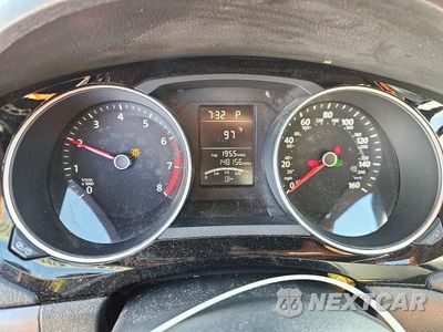 Zdjęcie 9 z 12 samochodu: 2016 VOLKSWAGEN JETTA SPORT VIN:3VWD17AJ2GM400774 - miniatura