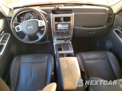 Zdjęcie 8 z 13 samochodu: 2009 JEEP LIBERTY LIMITED VIN:1J8GN58K59W534231 - miniatura