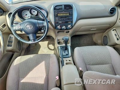 Zdjęcie 8 z 13 samochodu: 2004 TOYOTA RAV4 BASE VIN:JTEHD20V840035160 - miniatura
