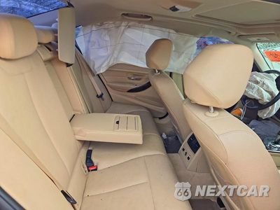 Zdjęcie 10 z 12 samochodu: 2013 BMW 328 I SULEV VIN:WBA3C1C52DF444806 - miniatura