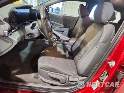 Zdjęcie 7 z 13 samochodu: 2025 HYUNDAI ELANTRA SEL VIN:KMHLS4DG4SU033743 - miniatura