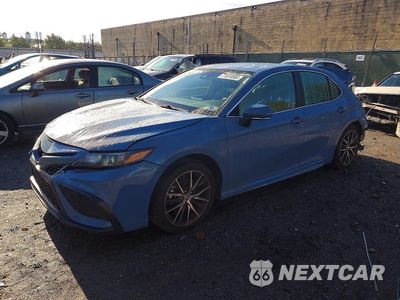 2023 TOYOTA CAMRY SE 4T1G11AK2PU183370 - główne zdjęcie licytacji z USA - miniatura