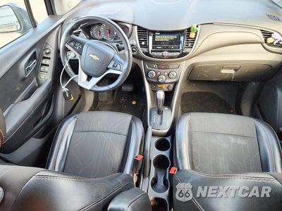 Zdjęcie 8 z 13 samochodu: 2019 CHEVROLET TRAX 1LT VIN:3GNCJLSB8KL145679 - miniatura