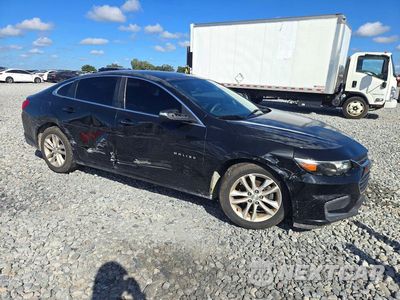 Czwarte zdjęcie samochodu z boku: 2017 CHEVROLET MALIBU LT VIN:1G1ZE5ST4HF136484 - miniatura