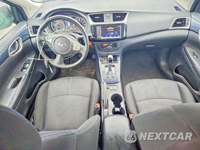 Zdjęcie 8 z 12 samochodu: 2019 NISSAN SENTRA SR VIN:3N1AB7AP0KY359783 - miniatura