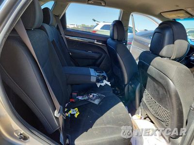 Zdjęcie 11 z 13 samochodu: 2015 KIA SORENTO LX VIN:5XYKT3A67FG580838 - miniatura