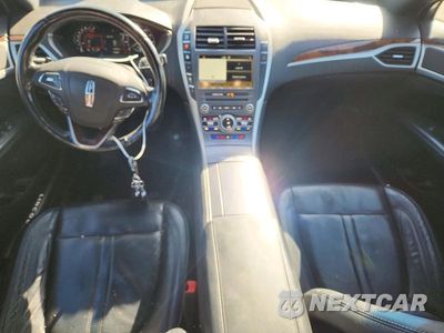 Zdjęcie 8 z 12 samochodu: 2017 LINCOLN MKZ RESERVE VIN:3LN6L5F99HR663529 - miniatura