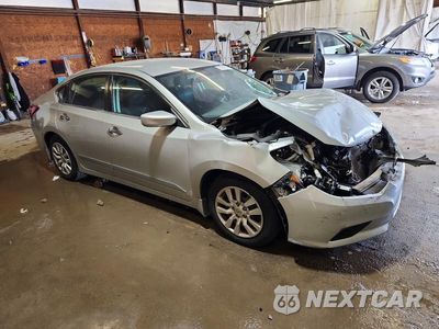 Czwarte zdjęcie samochodu z boku: 2017 NISSAN ALTIMA 2.5 S VIN:1N4AL3AP6HC260234 - miniatura