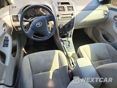 Zdjęcie 8 z 12 samochodu: 2012 TOYOTA COROLLA L VIN:2T1BU4EE4CC854458 - miniatura