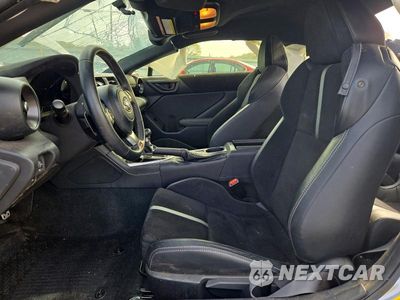 Zdjęcie 7 z 13 samochodu: 2025 TOYOTA GR86 PREMIUM VIN:JF1ZNBE16S8755007 - miniatura