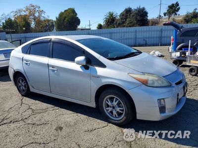 Czwarte zdjęcie samochodu z boku: 2010 TOYOTA PRIUS III VIN:JTDKN3DUXA0183580 - miniatura