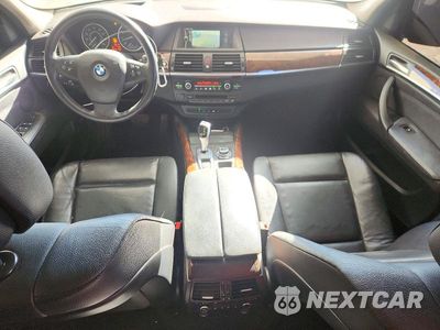 Zdjęcie 8 z 13 samochodu: 2013 BMW X5 XDRIVE35I VIN:5UXZV4C51D0B20405 - miniatura