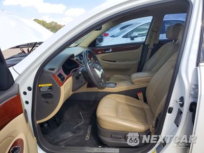 Zdjęcie 8 z 14 samochodu: 2012 HYUNDAI GENESIS 3.8L VIN:KMHGC4DD1CU190443 - miniatura