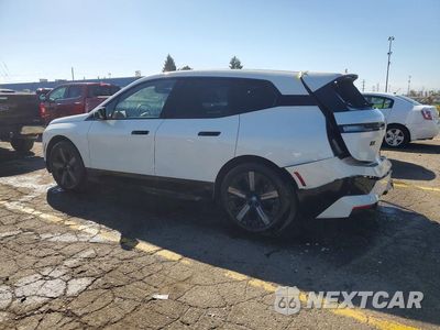 Drugie zdjęcie samochodu z przodu: 2025 BMW IX M60 VIN:WB533CF07SCS59563 - miniatura