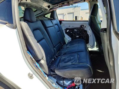 Zdjęcie 11 z 14 samochodu: 2023 TESLA MODEL Y VIN:7SAYGDEE2PF793326 - miniatura