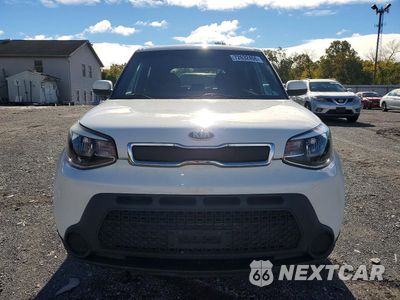 Piąte zdjęcie samochodu w środku: 2014 KIA SOUL BASE VIN:KNDJN2A20E7743354 - miniatura