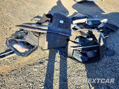 Zdjęcie 12 z 13 samochodu: 2016 BMW 740 I VIN:WBA7E2C58GG547650 - miniatura